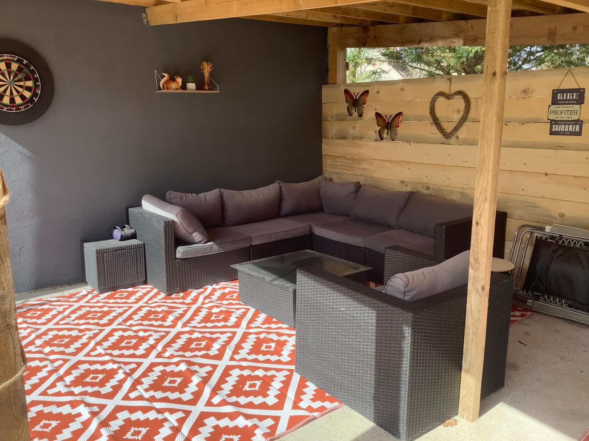 Autour Des Vignes Bed & Breakfast Herry Bagian luar foto