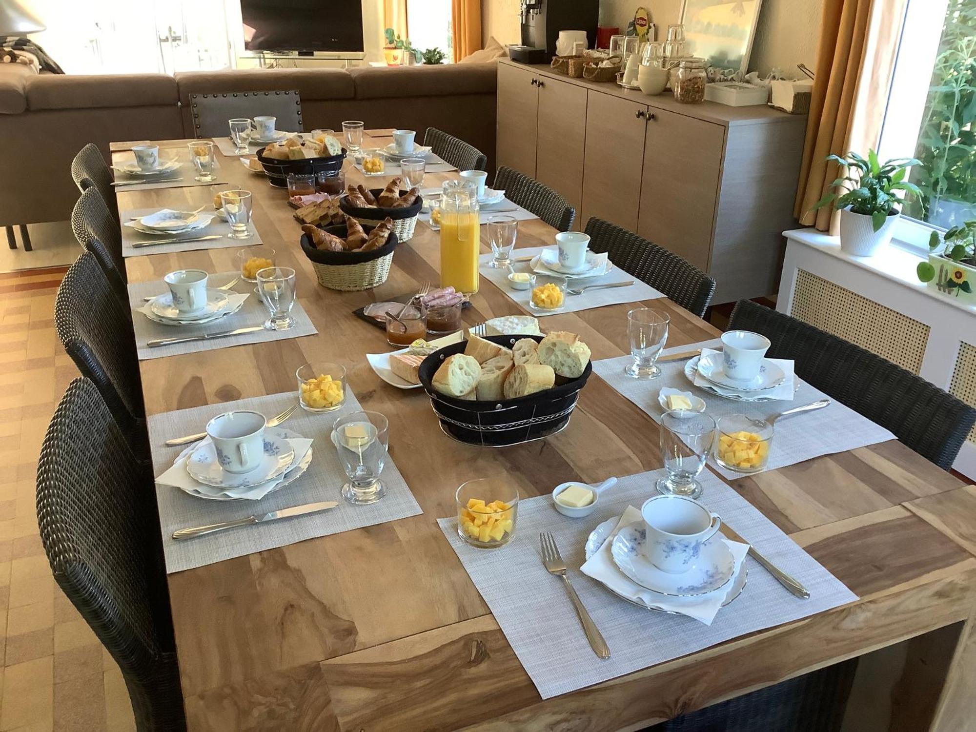 Autour Des Vignes Bed & Breakfast Herry Bagian luar foto